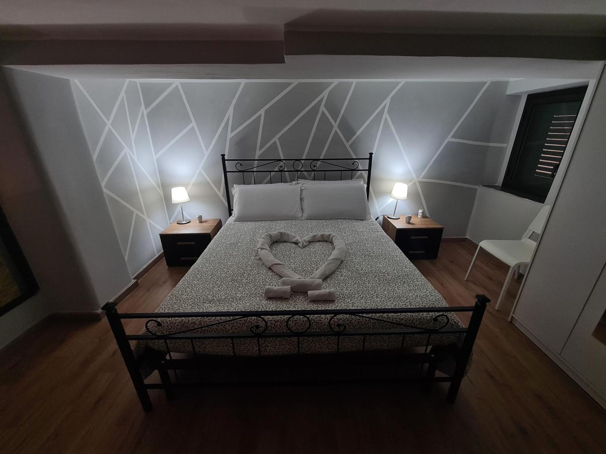 La Casa Di Rocco Apartment คาตาเนีย ภายนอก รูปภาพ